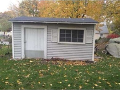 175 Endicott St, Dracut, MA 01826 - photo 3