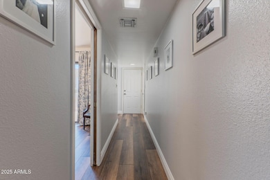 2326 East Evans Drive Phoenix-large-003-