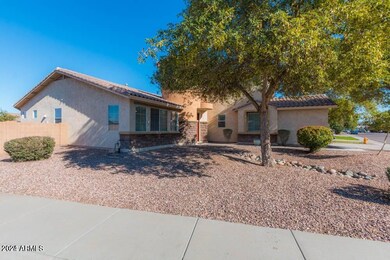 7242 W Ellis St, Laveen, AZ 85339 - photo 4