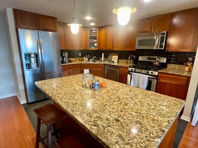 700 Grove St unit 3L, Jersey City, NJ 07310 - photo 3