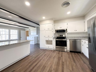 4 Kitchen