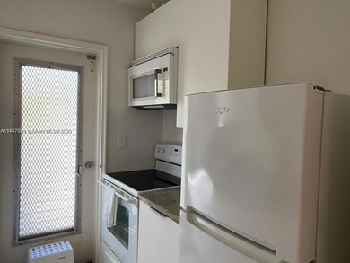 7935 Carlyle Ave unit 10, Miami Beach, FL 33141 - photo 7