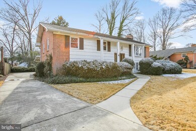 2419 Childs Ln, Alexandria, VA 22308 - photo 2