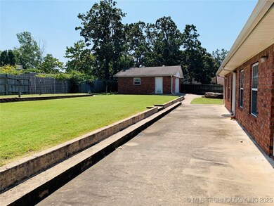 1800 Mockingbird Ln, McAlester, OK 74501 - photo 5