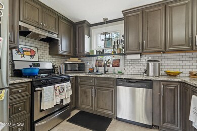 342 Corbin Ave-09371 - Copy