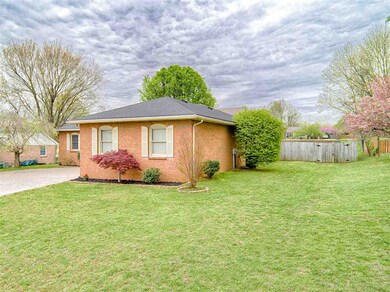 5599 Kenwood Dr, Newburgh, IN 47630 - photo 2