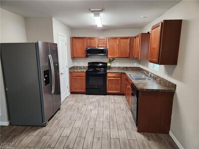 616 NE 24th Terrace, Cape Coral, FL 33909 - photo 5