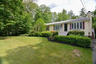 14 Birch St, Litchfield, NH 03052 - photo 2