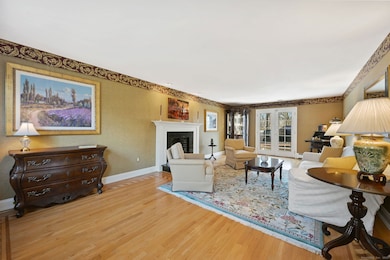 269 Thunder Lake Rd, Wilton, CT 06897 - photo 4