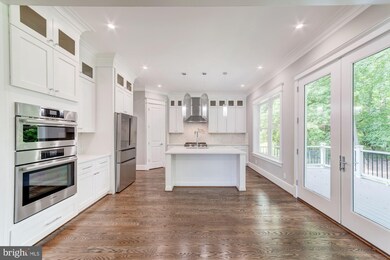 1208 Cottage St SW, Vienna, VA 22180 - photo 7