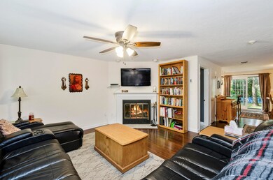 195 Falmouth Rd unit 8A, Mashpee, MA 02649 - photo 5