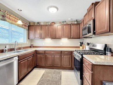 574 W National Ave, Winnemucca, NV 89445 - photo 4