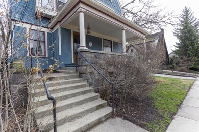 208-210 College Ave - Exterior_20