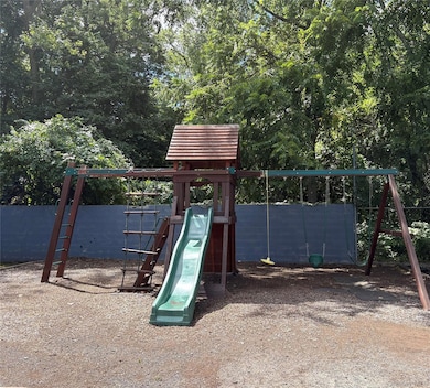 8 Secora Rd unit J-16, Monsey, NY 10952 - photo 5