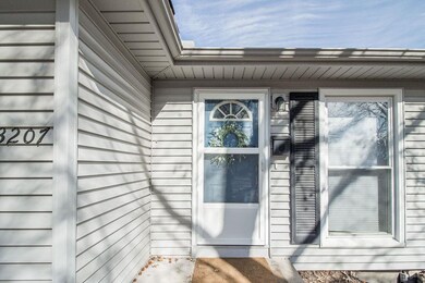 13207 Logan Ln, Lenexa, KS 66215 - photo 2