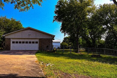 458 Point Ct, Weatherford, TX 76087 - photo 3