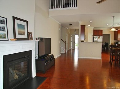 Entryway/Open floorplan
