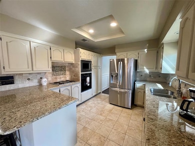 805 Mayfair Hill Ct, Bedford, TX 76021 - photo 7