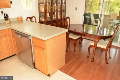 27 Hull Ave, Annapolis, MD 21403 - photo 5