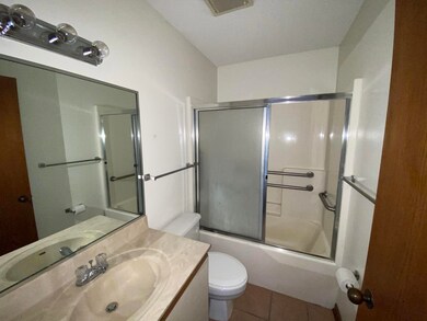 4200 S Bearfield Rd unit 7, Columbia, MO 65201 - photo 6