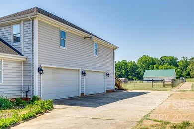 5249 Willow Pond Rd, Clover, SC 29710 - photo 7