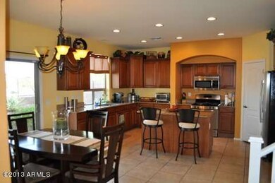 Eat-In Kitchen