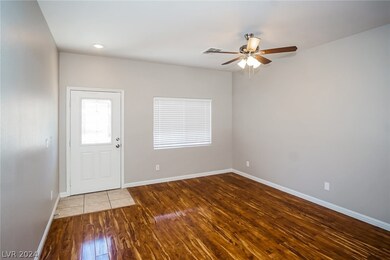 6072 Alameda Padre Ave, Las Vegas, NV 89139 - photo 3