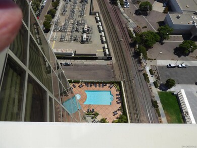 Electra unit 2201, San Diego, CA 92101 - photo 4