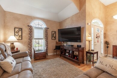 34 Hickory Crossing, Dracut, MA 01826 - photo 6