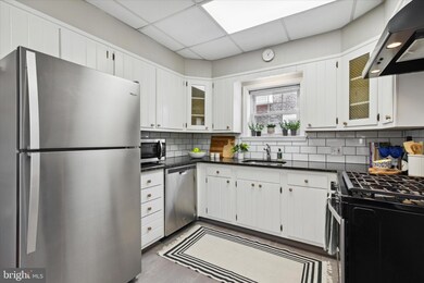 823 Penn St, Bryn Mawr, PA 19010 - photo 6