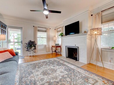 1701 Maple Dr NW, Cedar Rapids, IA 52405 - photo 5