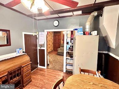 153 N Front St, Newport, PA 17074 - photo 6