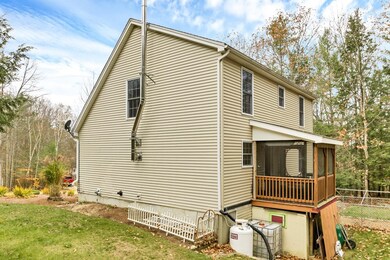 10 Foss Dr