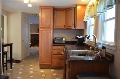 11 Bellview Rd, Troy, NY 12180 - photo 6