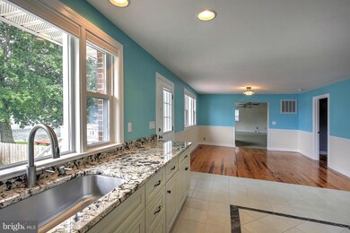 347 N Lakeshore Dr, Louisa, VA 23093 - photo 5