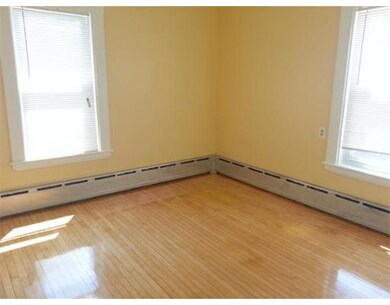 39 Saunders St unit 39, Allston, MA 02134 - photo 3