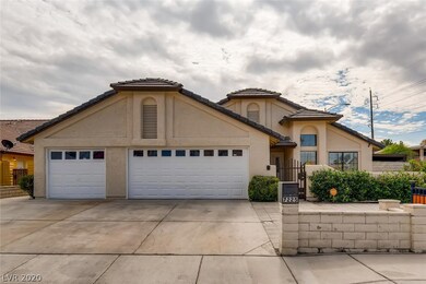 Corner Single Story Lot with a THREE-CAR Garage!