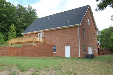 3338 Keyauwee Ridge Rd, Asheboro, NC 27205 - photo 4