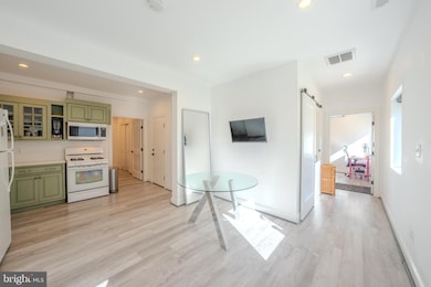 1900 S Randolph St unit A, Arlington, VA 22204 - photo 6