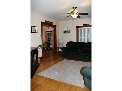 549 Metacom Ave, Warren, RI 02885 - photo 7