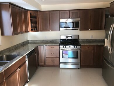 58 Saint John St unit 4, South Dartmouth, MA 02748 - photo 2