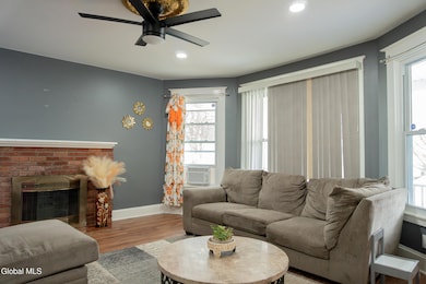 818 Bedford Rd, Schenectady, NY 12308 - photo 5