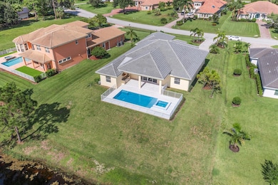 1232 SW Squire Johns Ln, Palm City, FL 34990 - photo 4