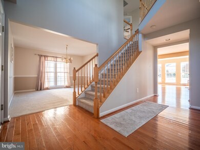 736 Sherwood Dr, Williamstown, NJ 08094 - photo 5