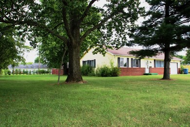 58 Oak St, Somerset, IN 46984 - photo 3