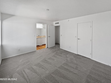 10071 E Nicaragua Ln, Tucson, AZ 85730 - photo 5