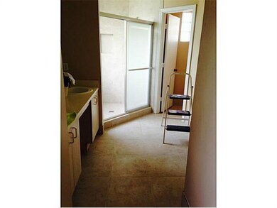 unlisted-address, Davie, FL 33328 - photo 6