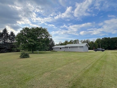 4176 Estey Rd, Rhodes, MI 48652 - photo 6