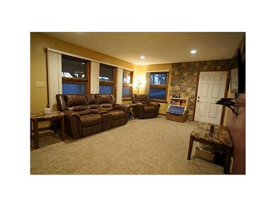 Living Room-L2.