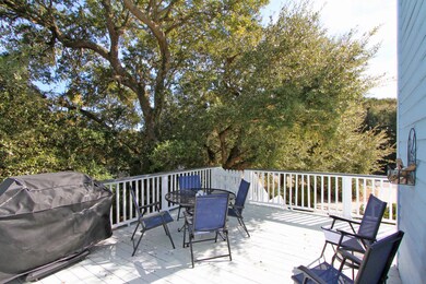5 Edgewater Alley - Grilling Deck